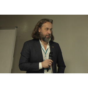 Теслинов Андрей Георгиевич