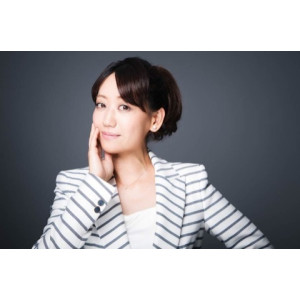 Симидзу Риэ 