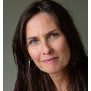 Постхауевер Ирис 