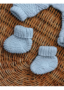 Вяжем спицами для новорожденных. 13 миниатюрных моделей